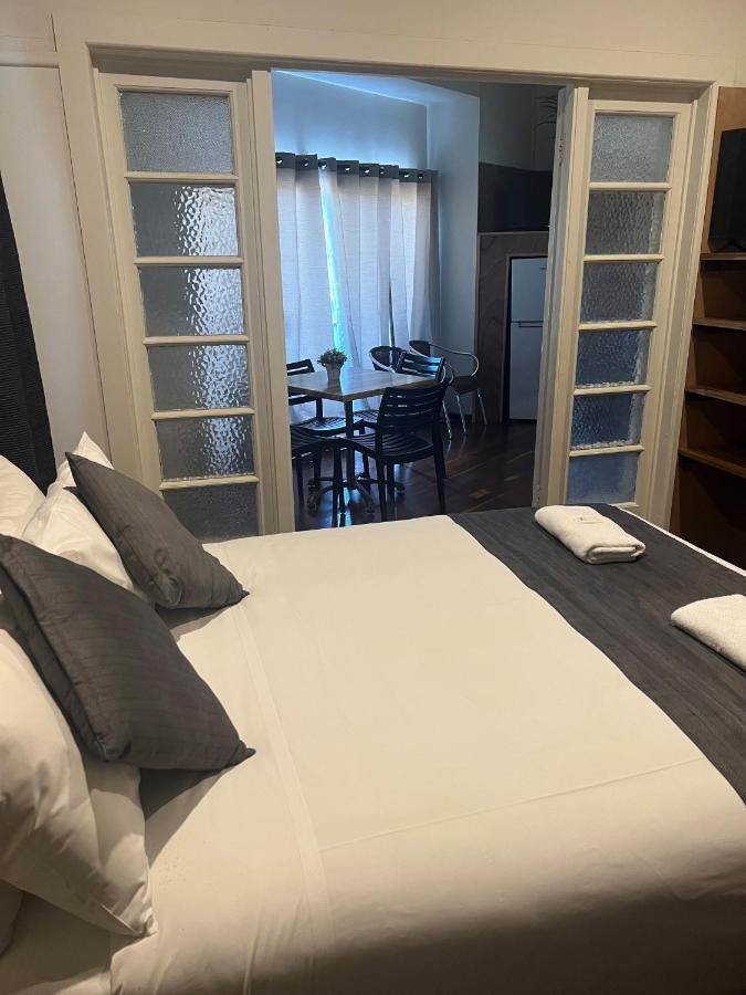 Gin Gin Budget Accommodation Bagian luar foto